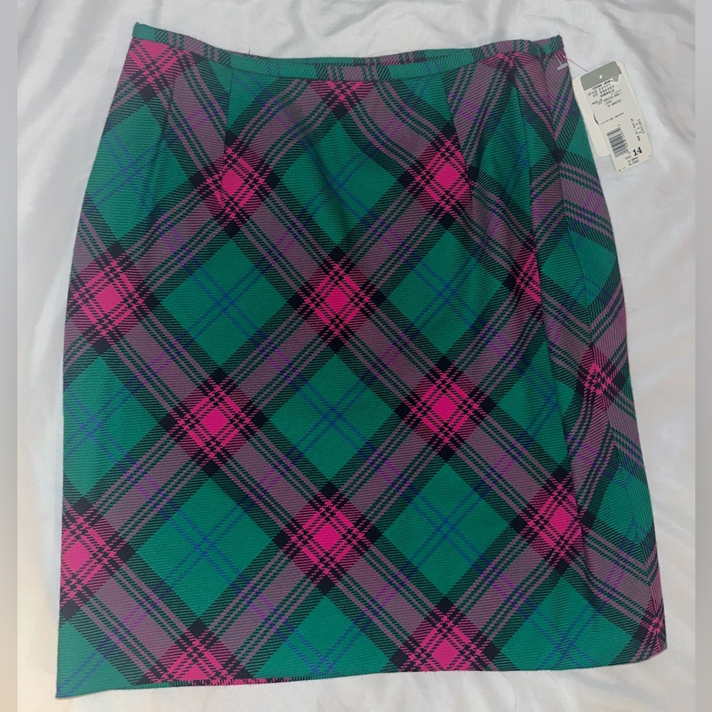 80’s Jones New York Plaid 100% Wool Skirt Size 14